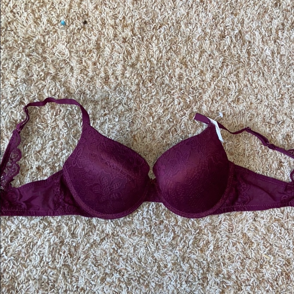 34D bra